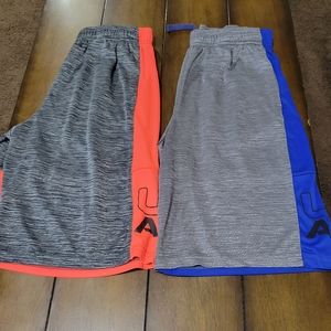 Set of 2 boys Under Armour shorts